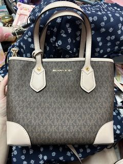 （分類：）位於 。 由 y963m 提交（商品編號 1240012534，圖片 1）。簡介： 。