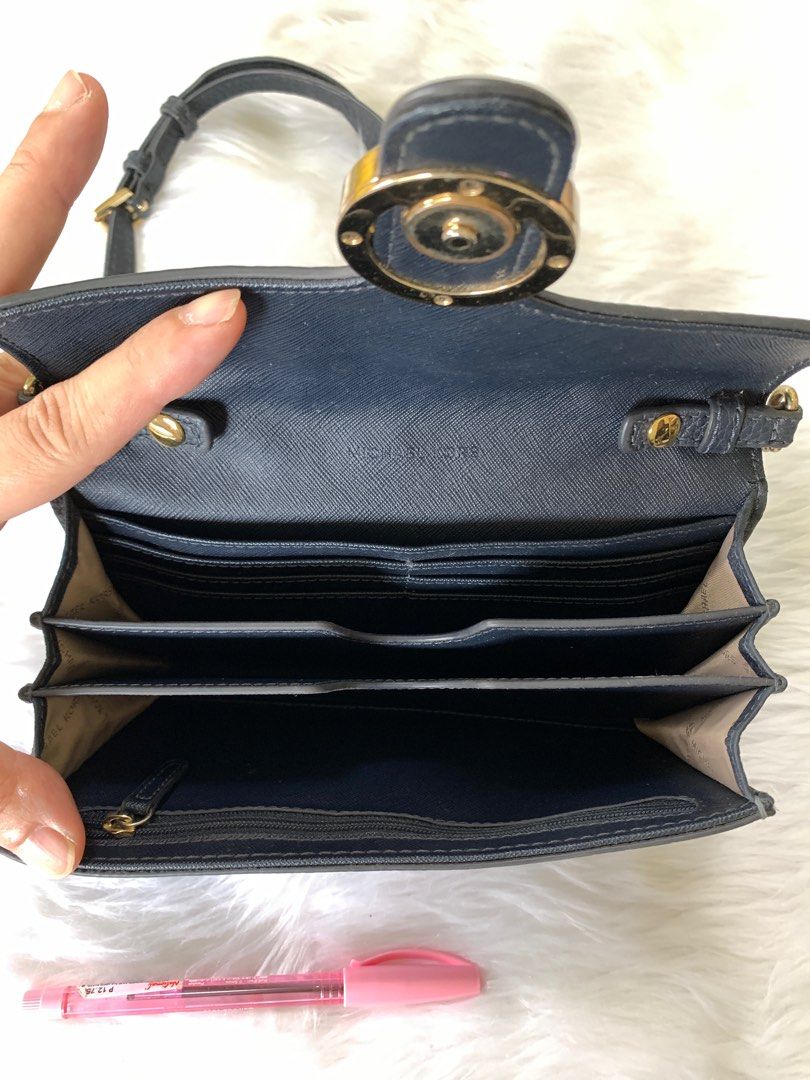 Michael Kors Vanna Crossbody Luxury Bags Wallets on Carousell