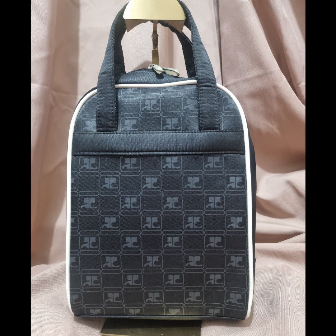 Monogram Foamed Clutch in Zip Closure (Category: Clutches) located in Rizal. Submitted by roccini (Listing ID 1240042763, Image 1). Description: Monogram Foamed Clutch in Zip Closure -Japan Sourced -Like New Condition -No issues on the body -Monogram is intact -Zippers function excellently -Bag has different functions;Can be used as storage, clutch, keeper for fragile items, shoe storage, sports accessory keeper, etc -Dimension is approximately 8