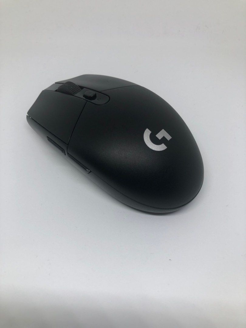 Mouse Logitech G304, Elektronik, Bagian Komputer & Aksesoris di Carousell