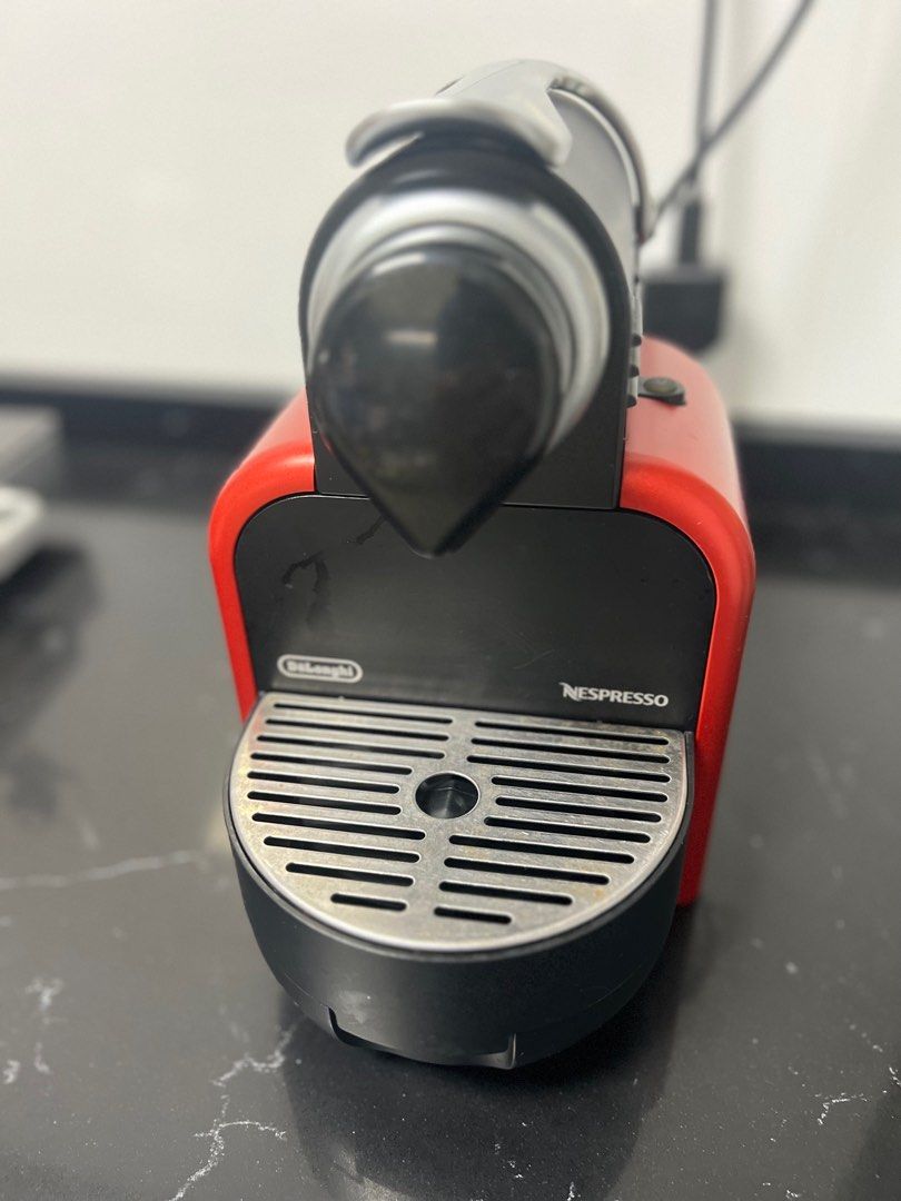 Nespresso Coffee Machine made in Europe, TV & Home Appliances, Kitchen Appliances, Coffee