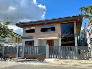 GOLFVIEW Ayala Hillside New house and lot for sale near Ayala Heights