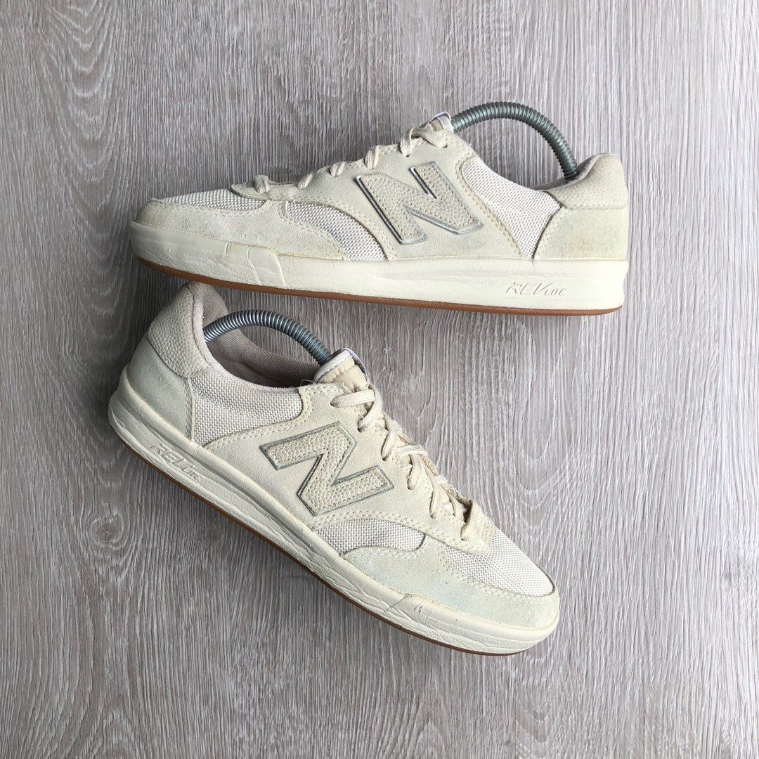 NEW BALANCE 300 8.5 uk