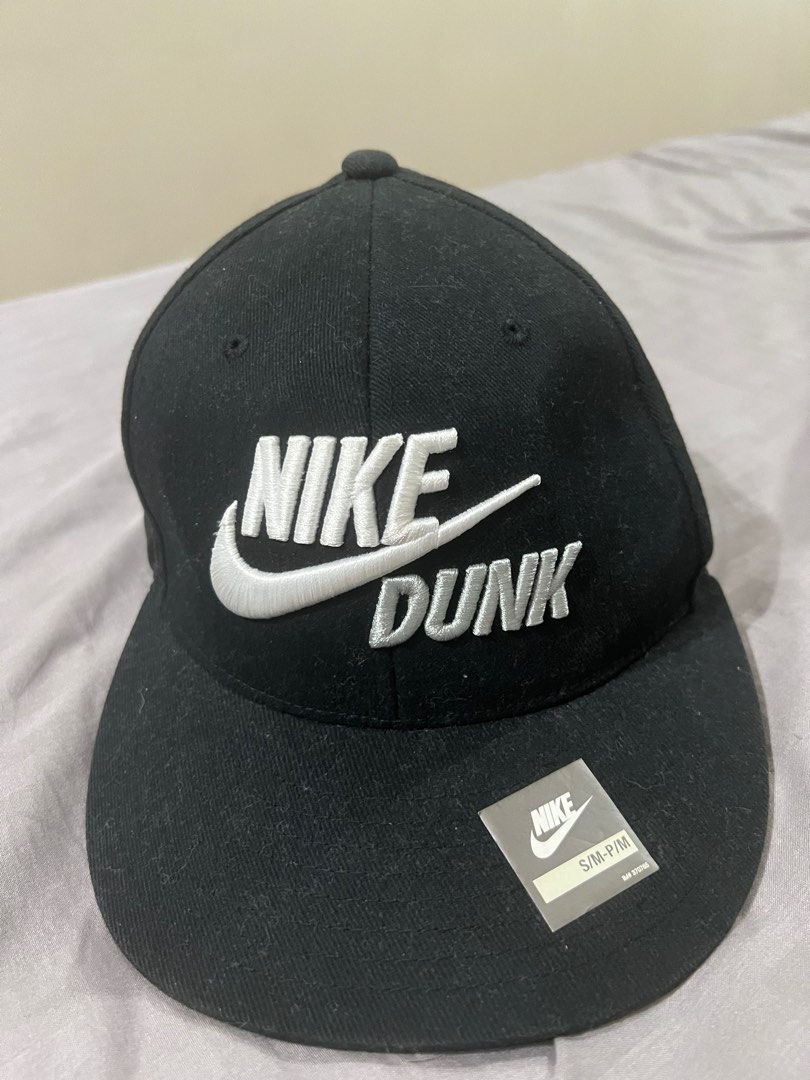 Nike Dunk Cap, Men's Fashion, Watches & Accessories, Caps & Hats on ...