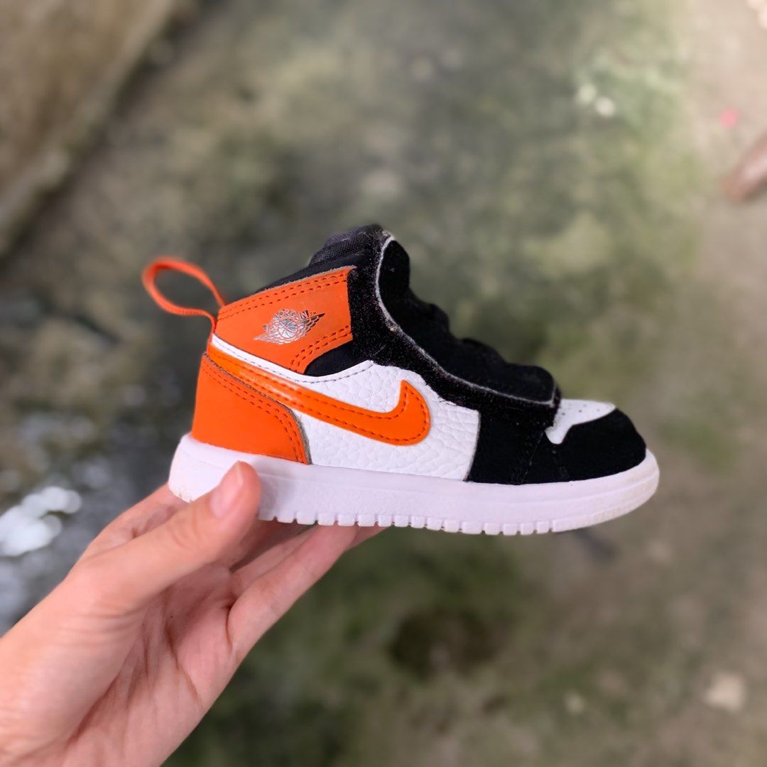 6c nike sales