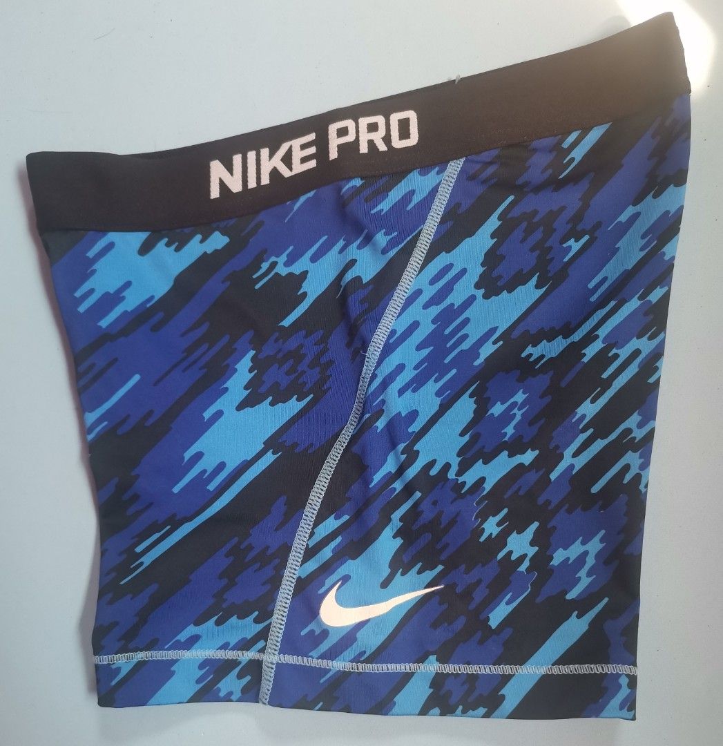 Nike pro cycling, Women's Fashion, Activewear on Carousell