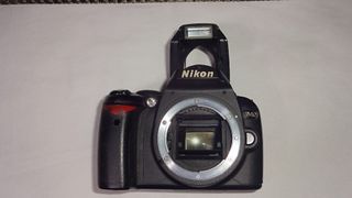 nikon D40 DSLR camera body only