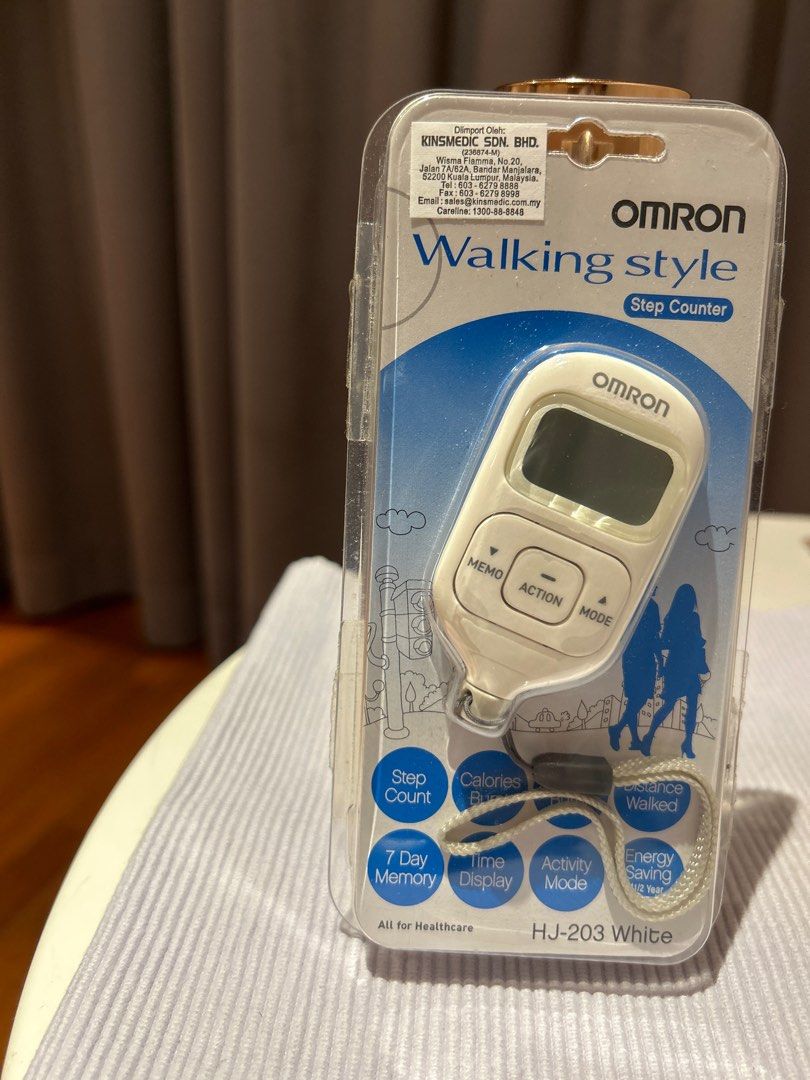 Omron step counter, Sports Equipment, Other Sports Equipment and ...