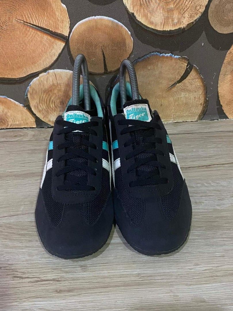 onitsuka machu racer