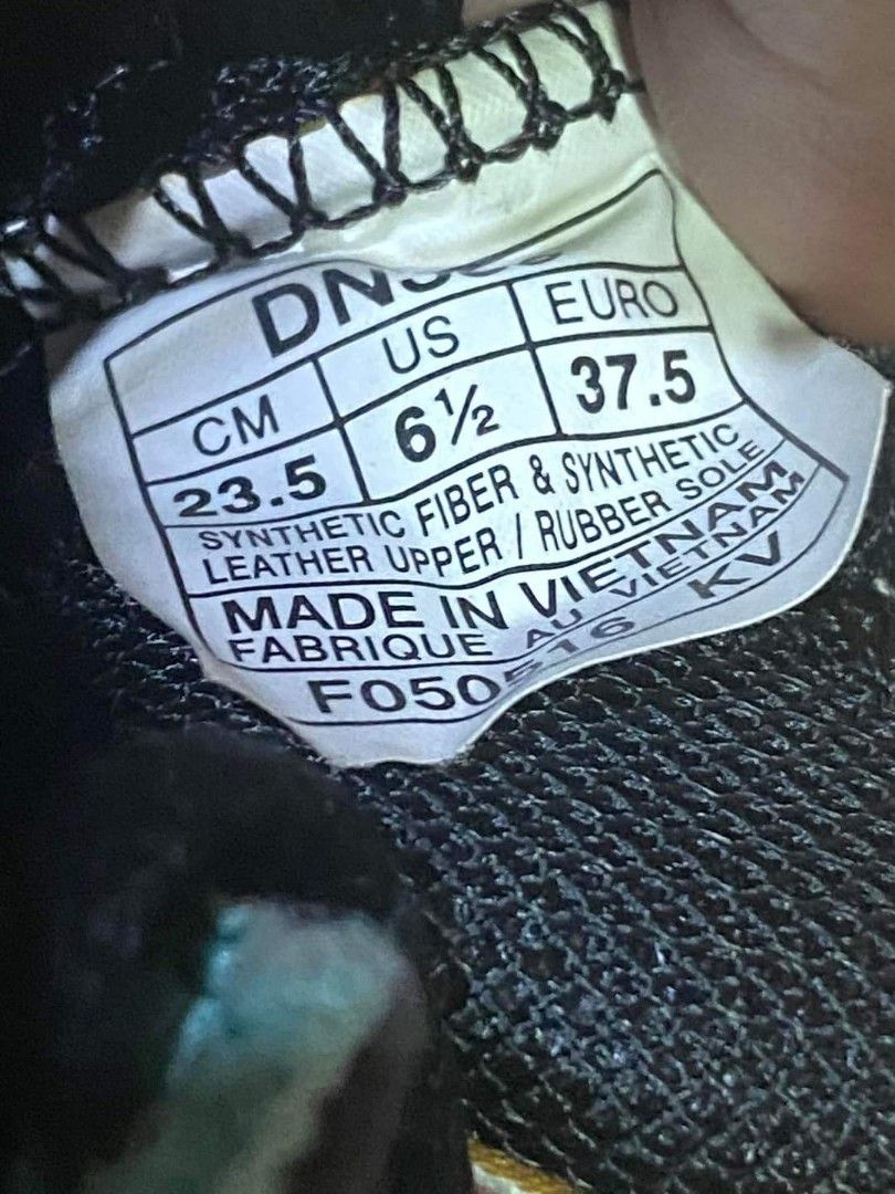 onitsuka machu racer