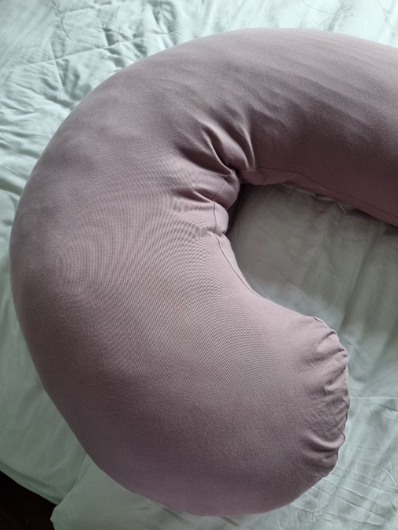 Malouf top pregnancy pillow