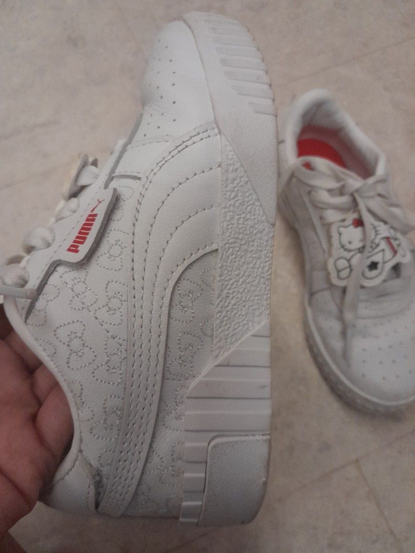 PUMA kids sneaker 18.5cm Babies Kids Babies Kids Fashion on Carousell