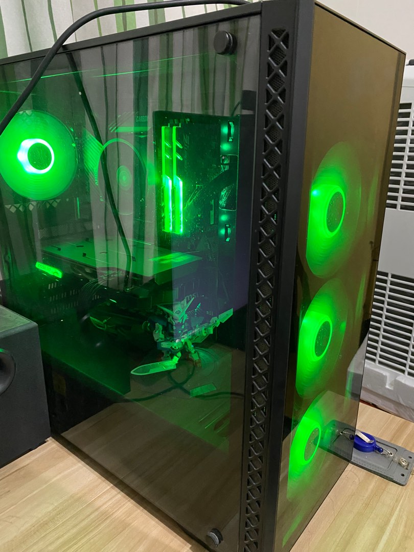 Desktop computer 2ndhand, Computers & Tech, Desktops on Carousell