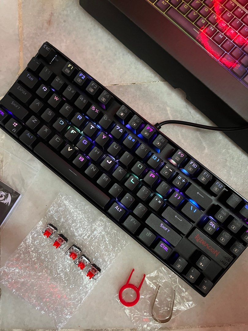 Redragon K552 Kumara Hot swappable RGB Mechanical Keyboard 87 Keys TKL ...