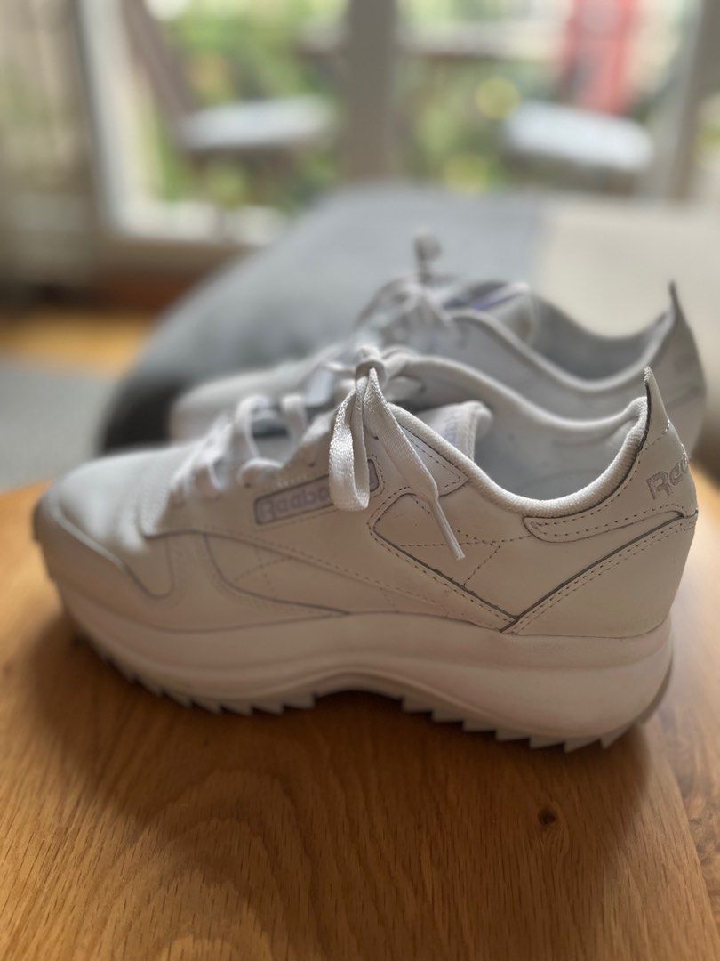 Reebok shoes offer top 999
