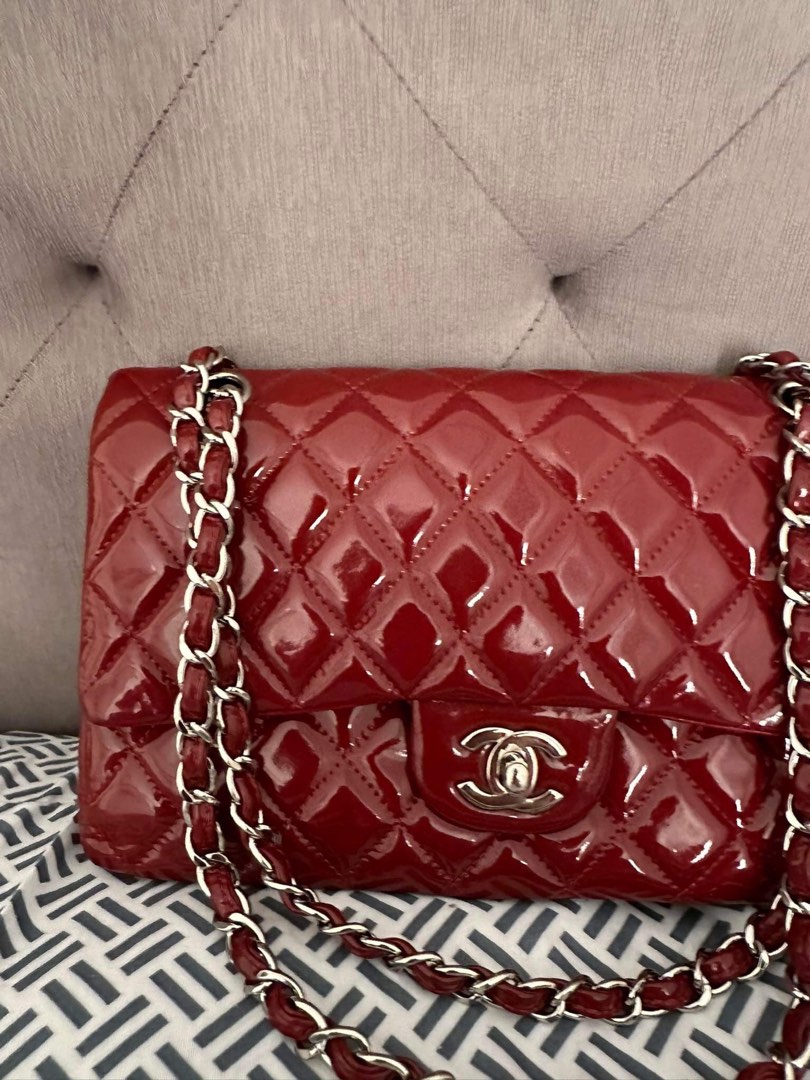 RUSH CHANEL PATENT DOUBLE FLAP on Carousell