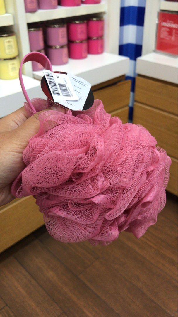 shower puff bbw bath and body works on Carousell