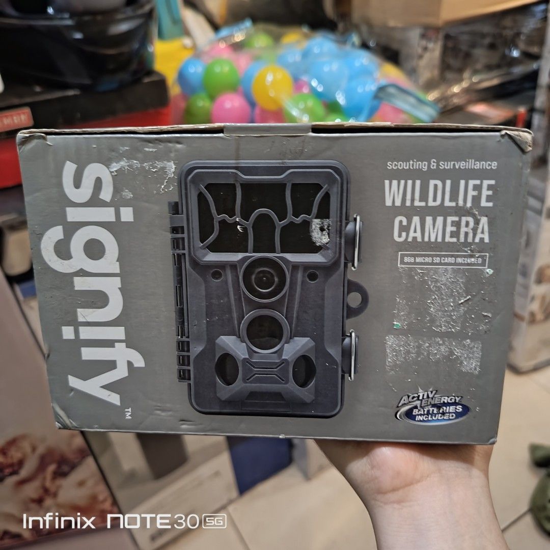Signify Wildlife Camera (Category: Cameras) located in Rizal. Submitted by TheSweetSpotShoppe (Listing ID 1239985921, Image 1). Description: • 8Gb micro SD card included • Full HD video recording • Built-in microphone • Water resistant IP66 standard • Triggering distance: Up to 20 metres.
