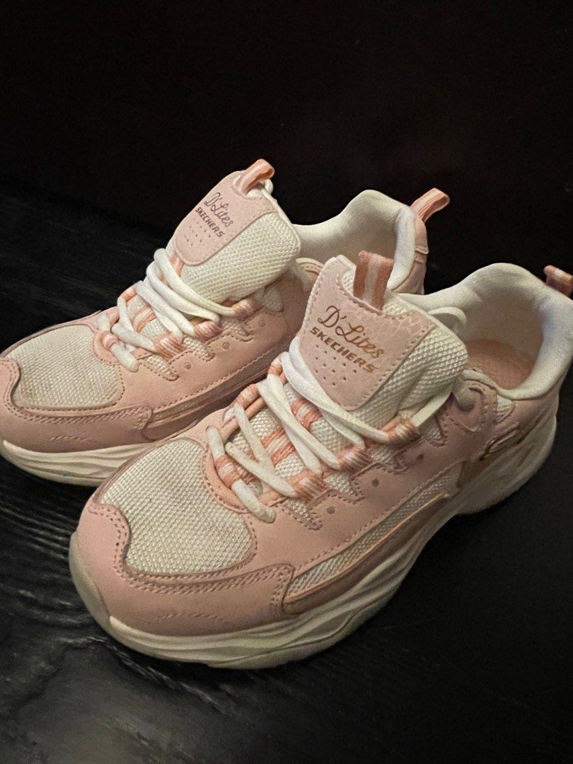 Skechers air cooled deals memory foam 6.5