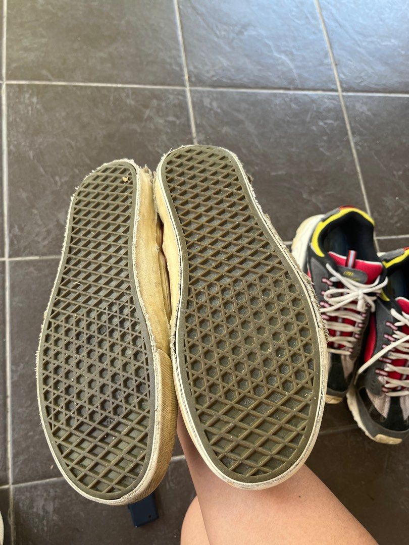 Skechers vans top style
