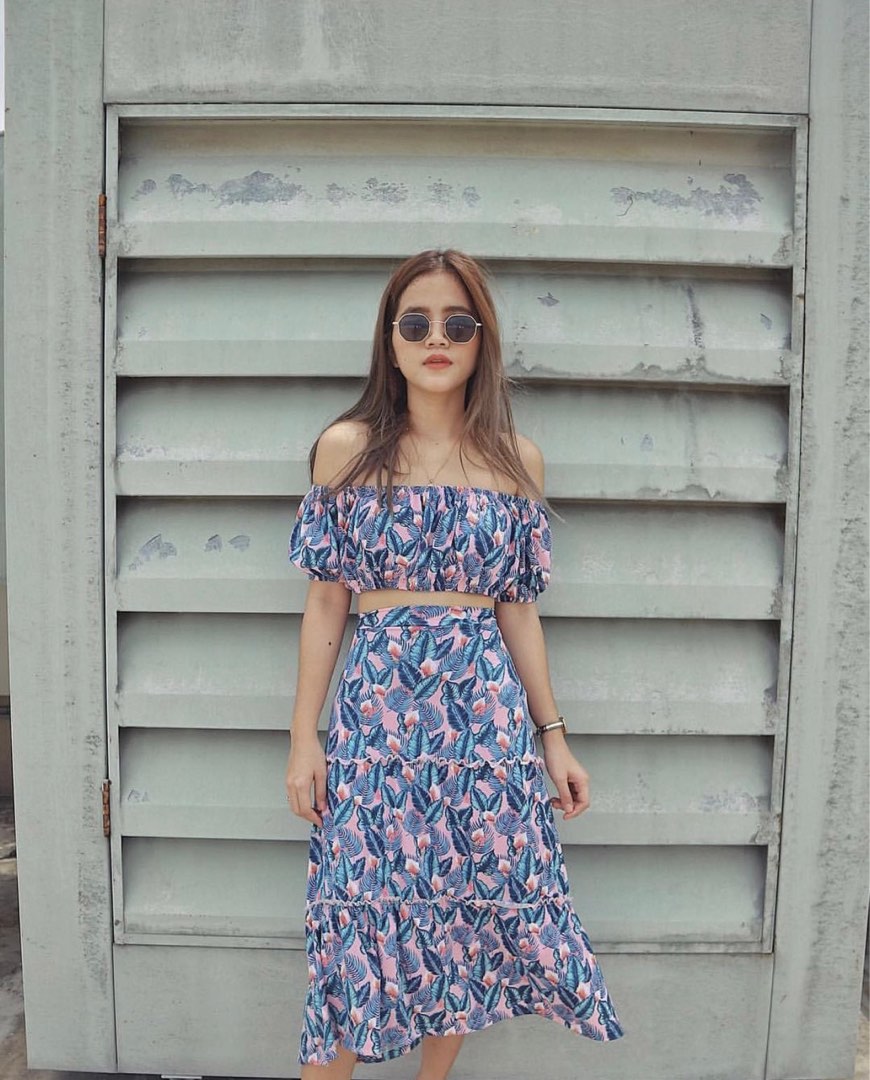 Halter Off Shoulder Skirt Set main image 0