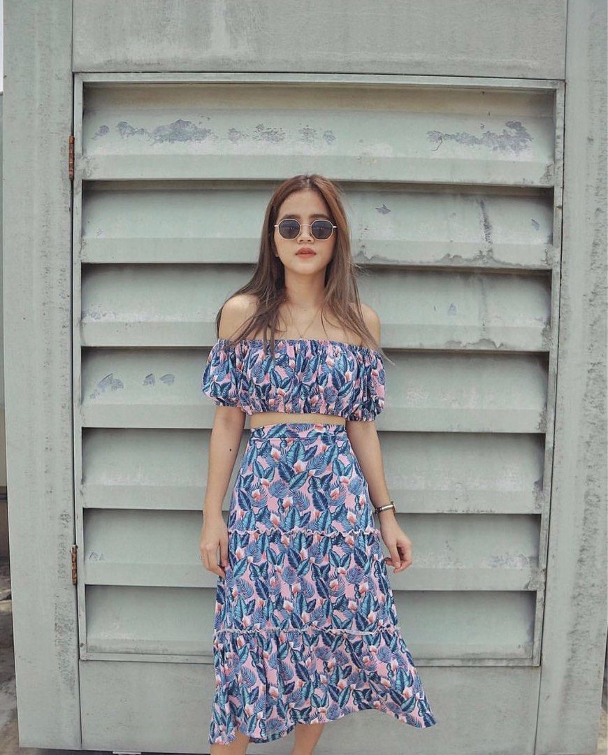 Halter Off Shoulder Skirt Set