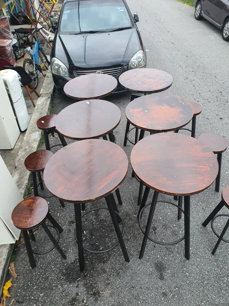 Second hand pub hotsell chairs