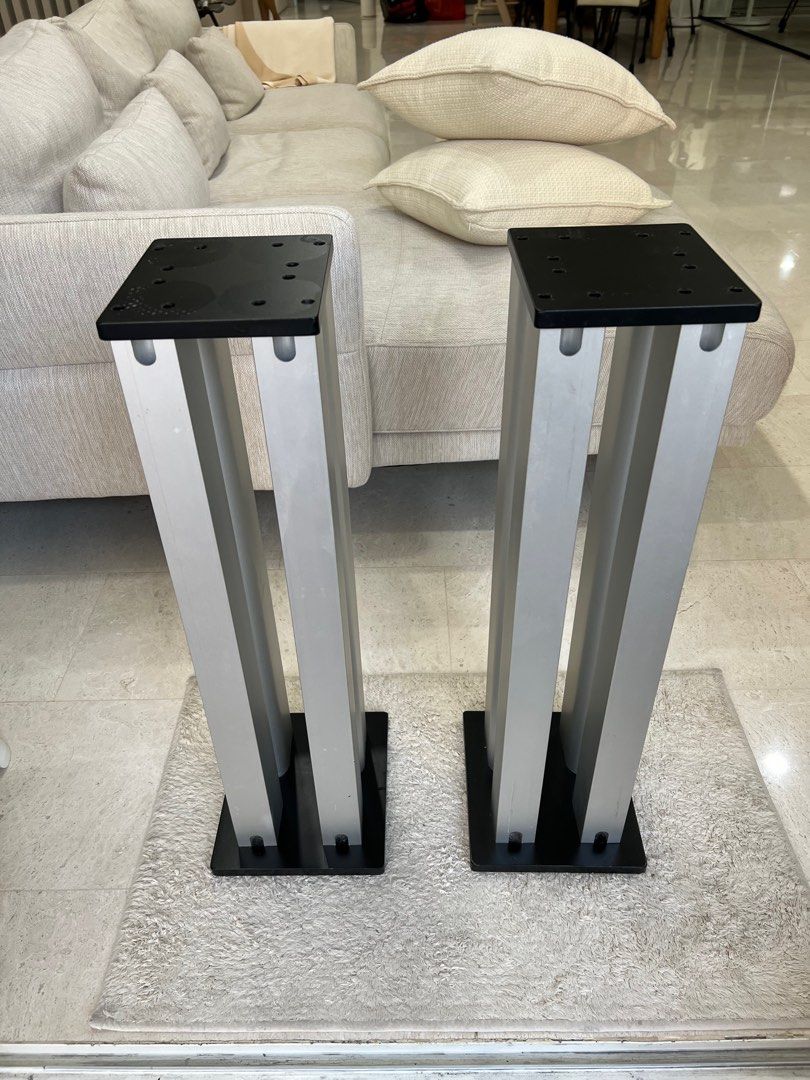 Speaker stands fits focal Kef Dynaudio bowers wilkins, Audio, Soundbars