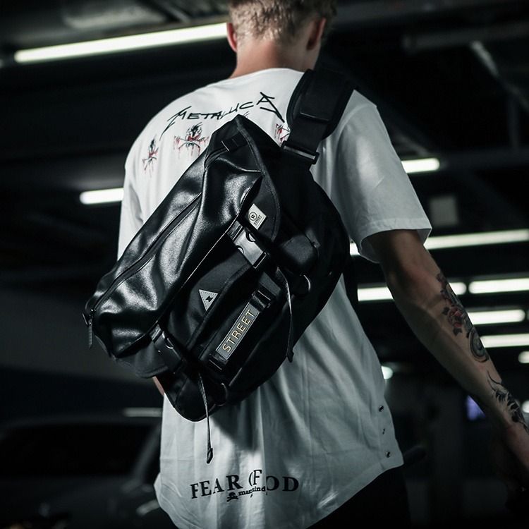 Mens sport discount messenger bag