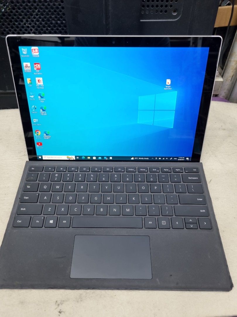 Surface pro 1796, Computers & Tech, Laptops & Notebooks on Carousell