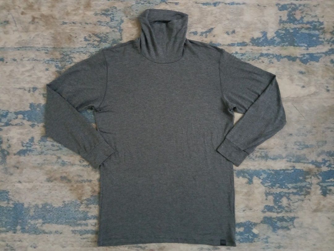 Japanese turtleneck deals