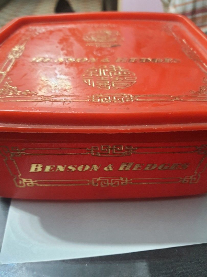 VINTAGE BENSON &HEDGES CANISTER, Hobbies & Toys, Collectibles