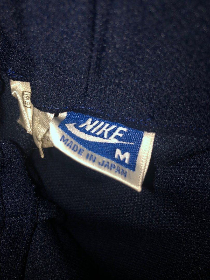 80s nike tag outlet