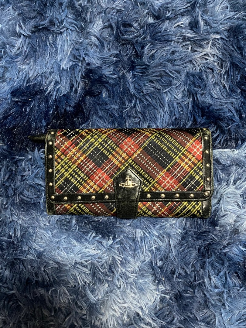 Vivienne Westwood wallet on Carousell