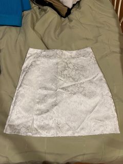 (Category: ) located in . Submitted by preloved2525_ (Listing ID 1240011182, Image 1). Description: .