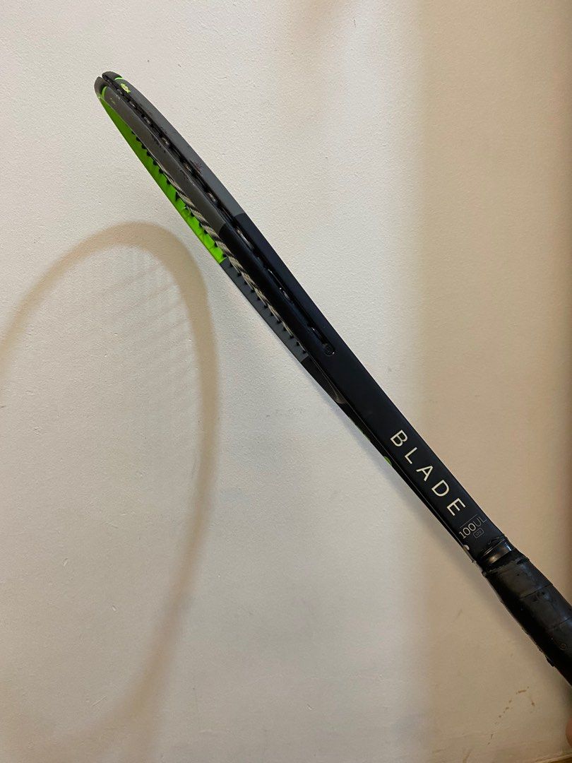 Wilson Blade v7.0 100UL second hand, Sports Equipment, Sports & Games