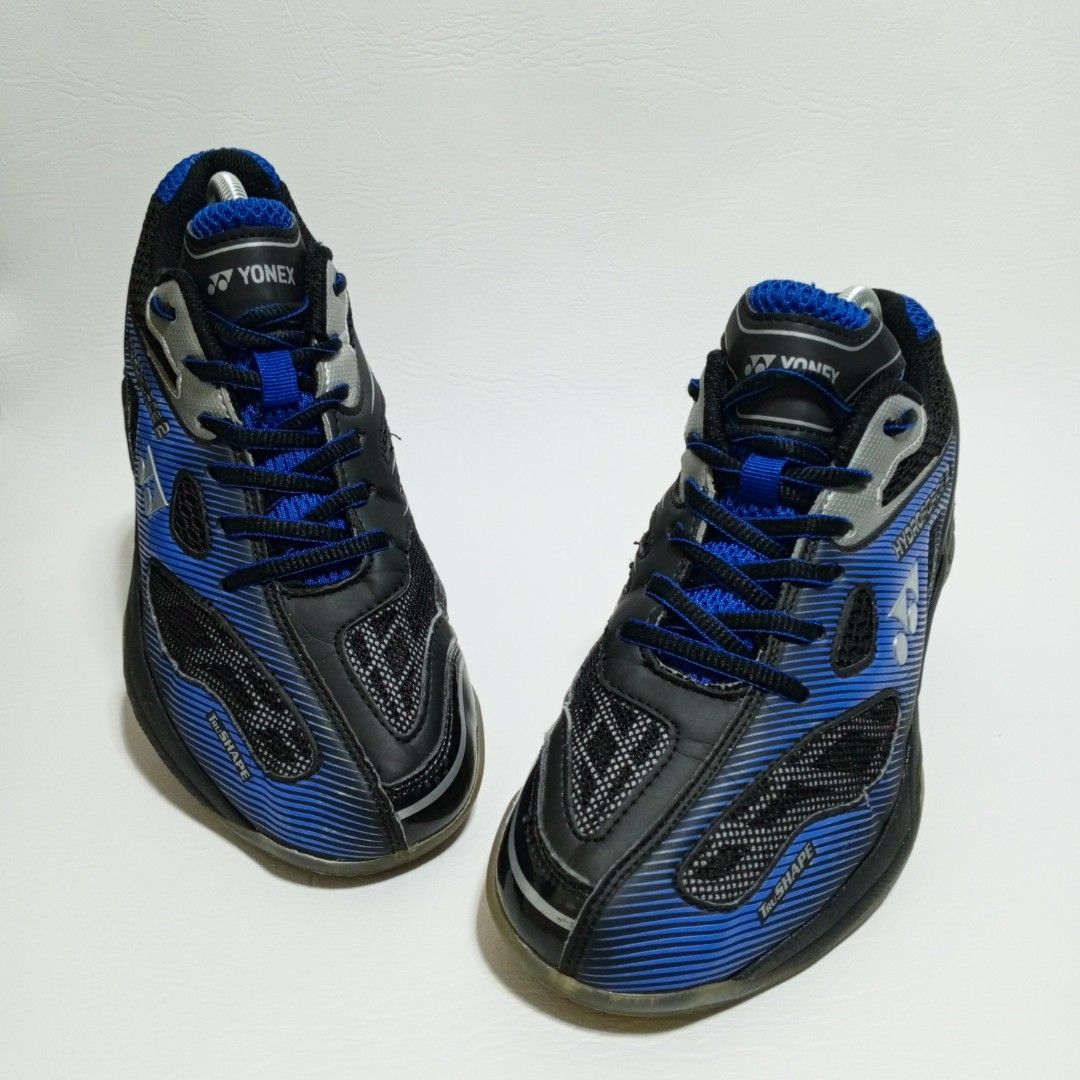 YONEX HYDROFORCE 2 badminton shoes