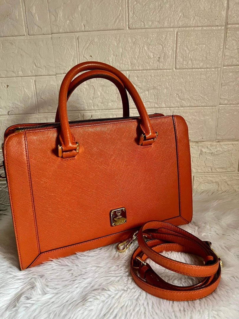 Yzza bags original on Carousell