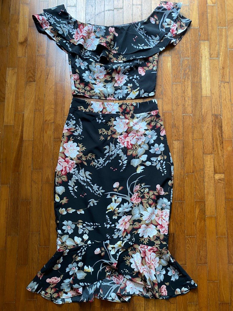 Floral outlet skirt zalora