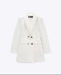 (Category: ) located in . Submitted by clothingd (Listing ID 1239959178, Image 1). Description: .