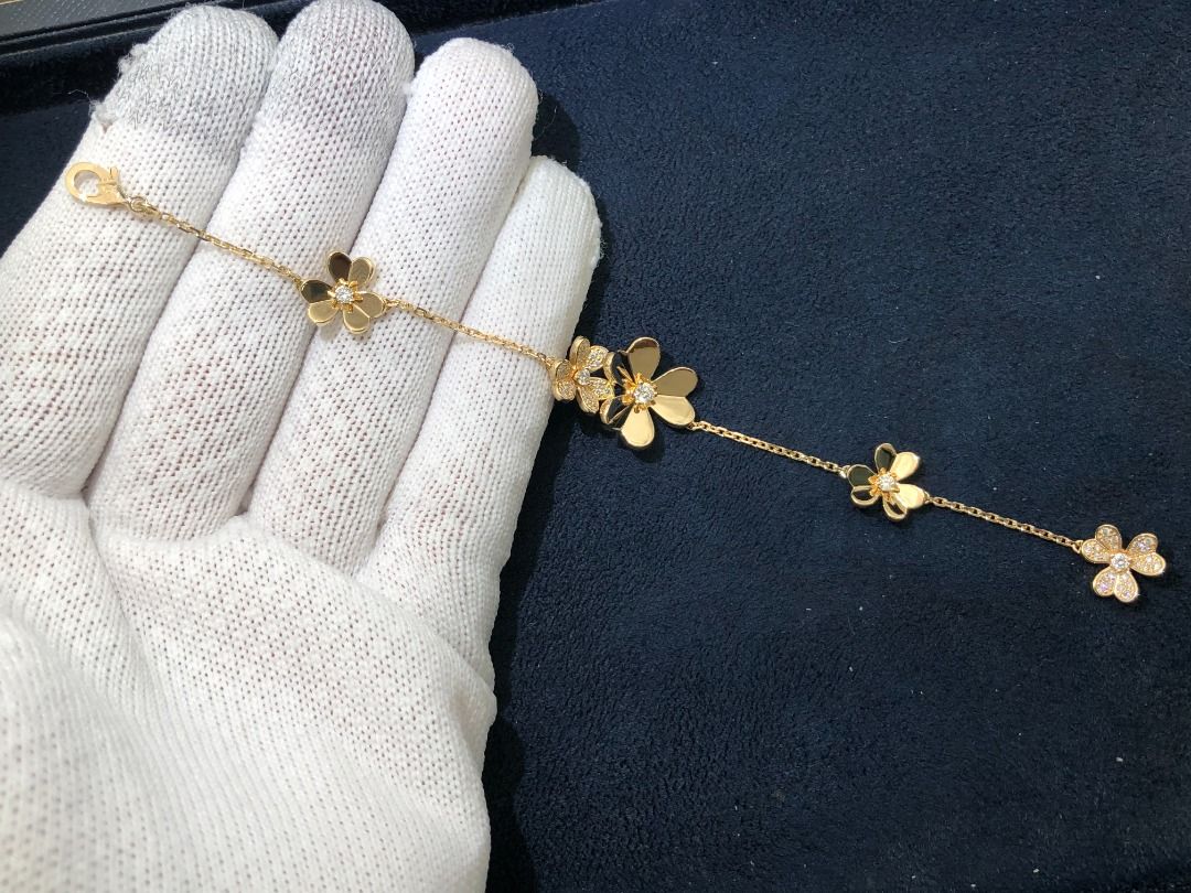 Frivole bracelet hot sale 5 flowers