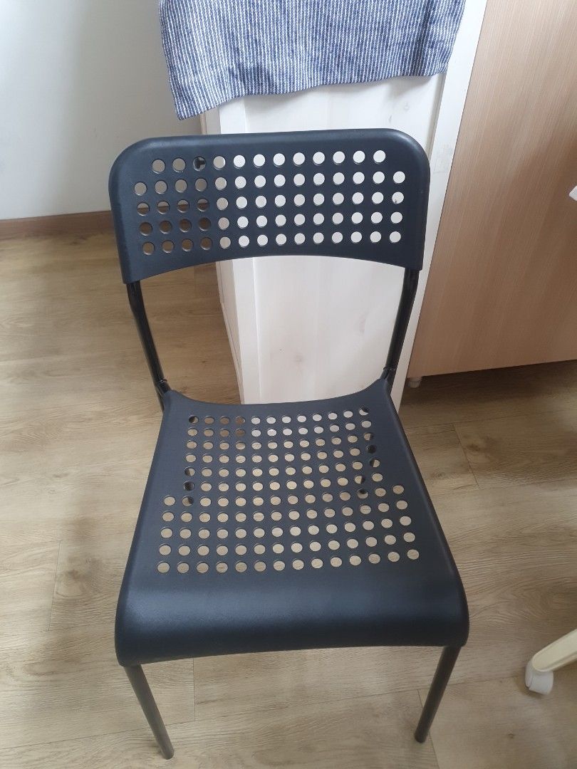 2nd discount hand armchairs