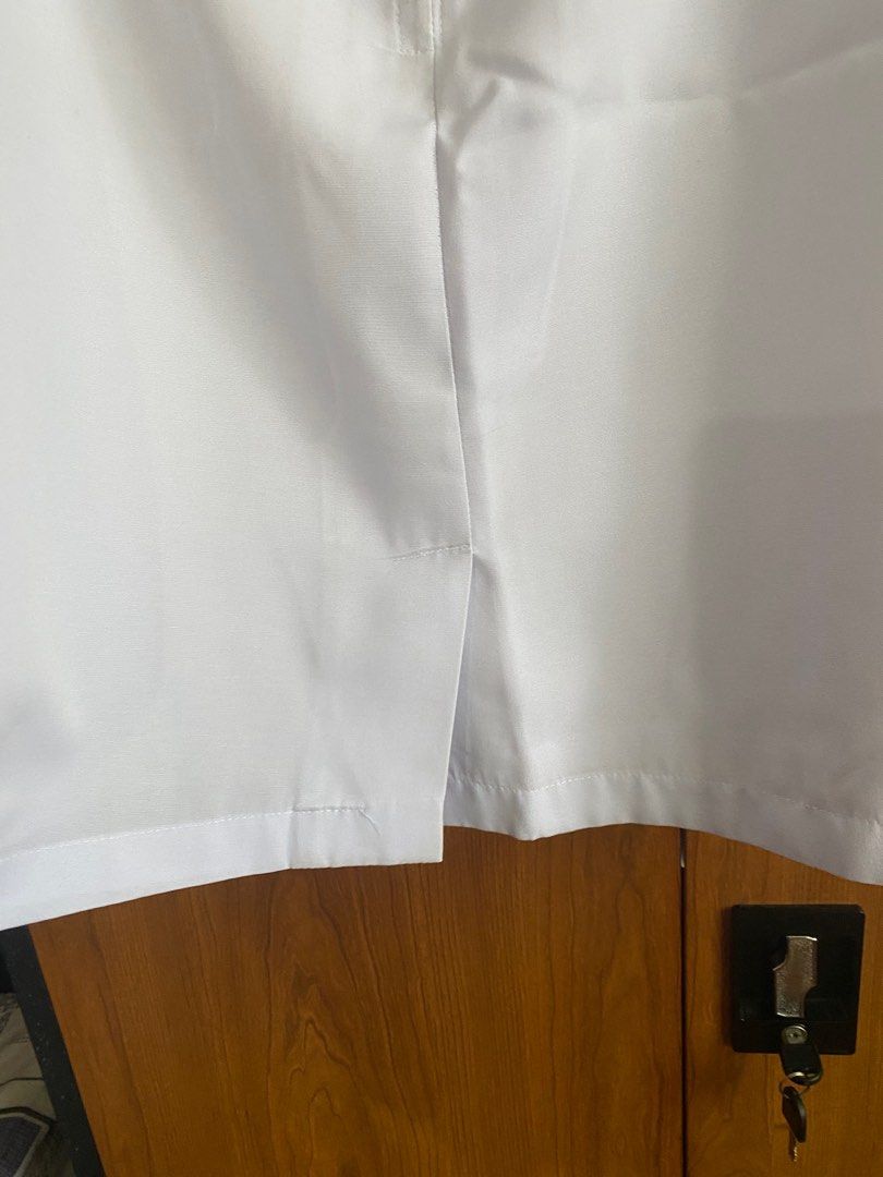 3xl 4xl White Uniform Skirt (Category: Skirts) located in Las Pinas. Submitted by milkydeclutter (Listing ID 1240200859, Image 3). Description: - SIZE: 3xl to 4xl - White College / Med school Skirt Uniform - Cloth: Klopman (non-stretch) - Was used only for 1 yr (internship year) - With inner lining (see photos) - With signs of usage - Can be adjusted / tahiin into a smaller size - Straight cut - 4 pcs available Measurements (WHEN LAID FLAT) - Wai
