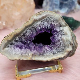 魔眼紫晶洞64223507874561110