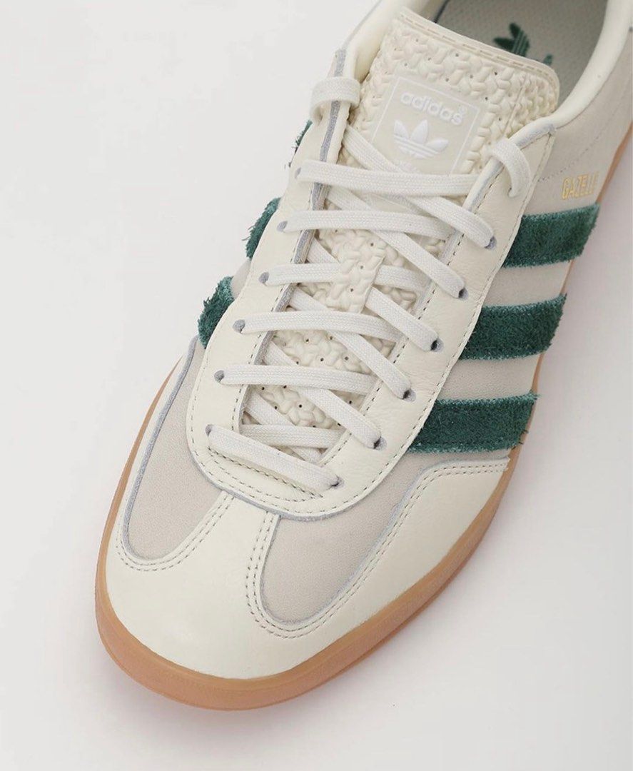 購自日本限定Adidas Gazelle emmi 米綠色全新, 女裝, 鞋, 波鞋- Carousell