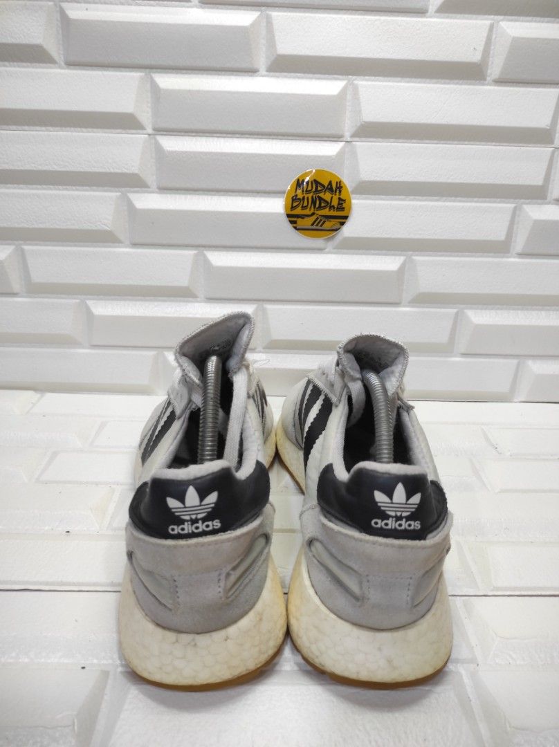 Adidas Iniki