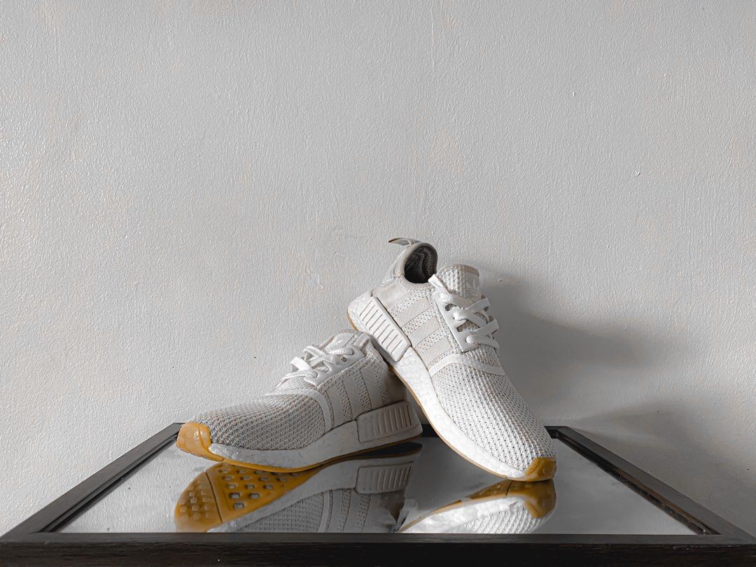 Nmd r1 gum sole cloud white discount