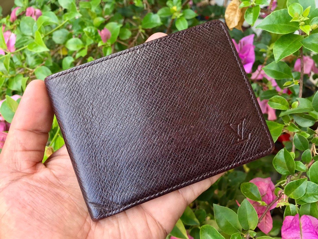 Authentic Louis Vuitton Burgundy Taiga Leather Bi-Fold Wallet