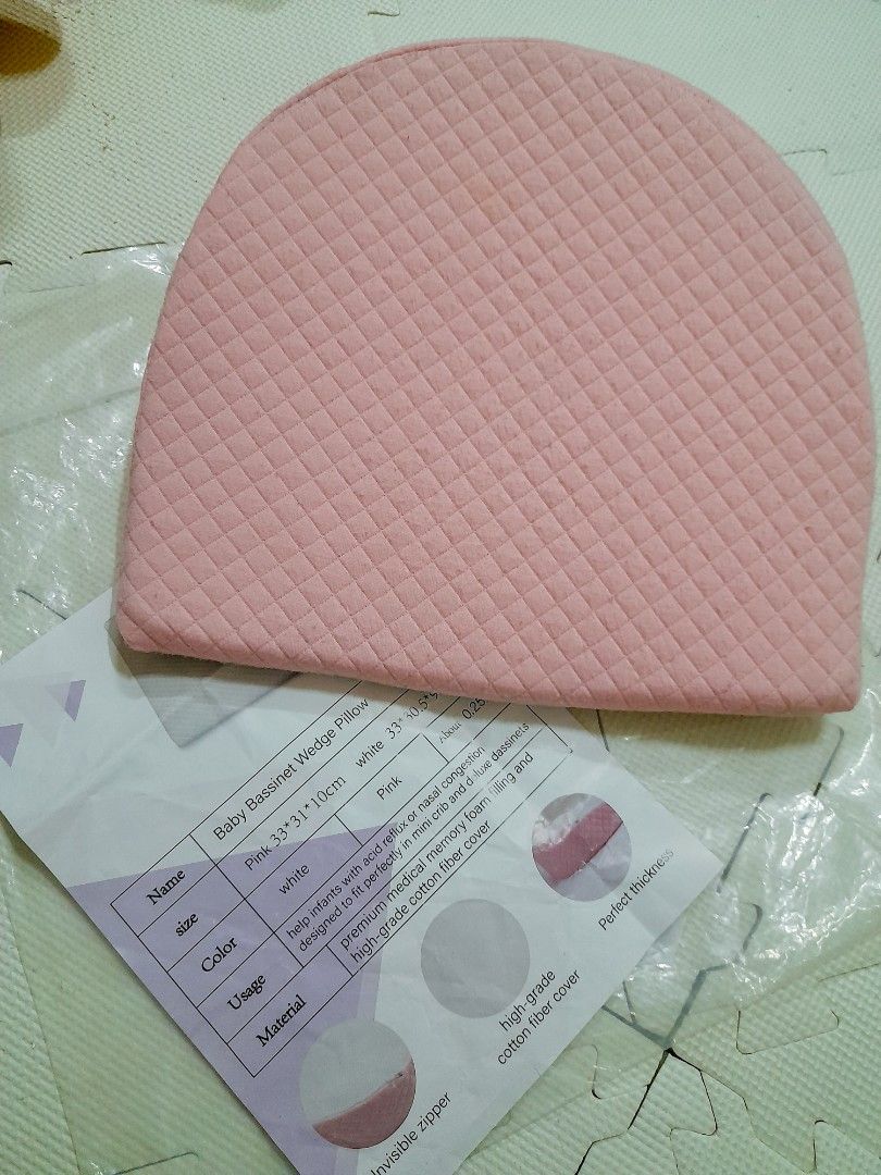 Baby wedge for hot sale bassinet