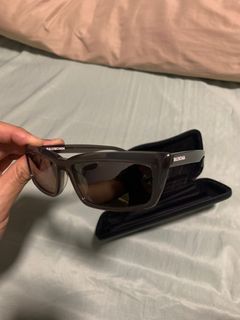 (Category: ) located in . Submitted by closetcase (Listing ID 1240180393, Image 1). Description: .